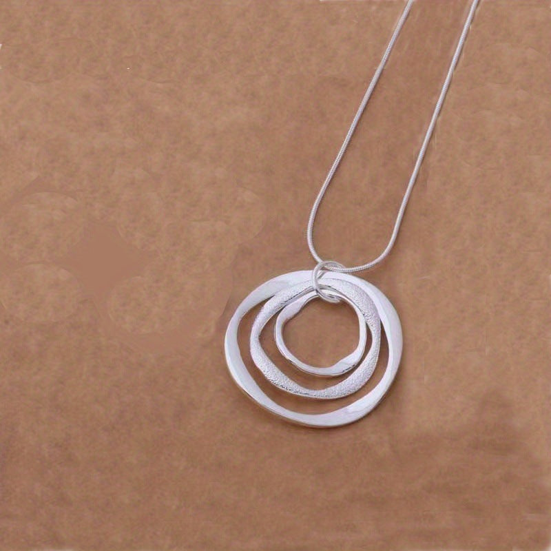 Three Circular Rings Necklace Accessory A Stylish Piece